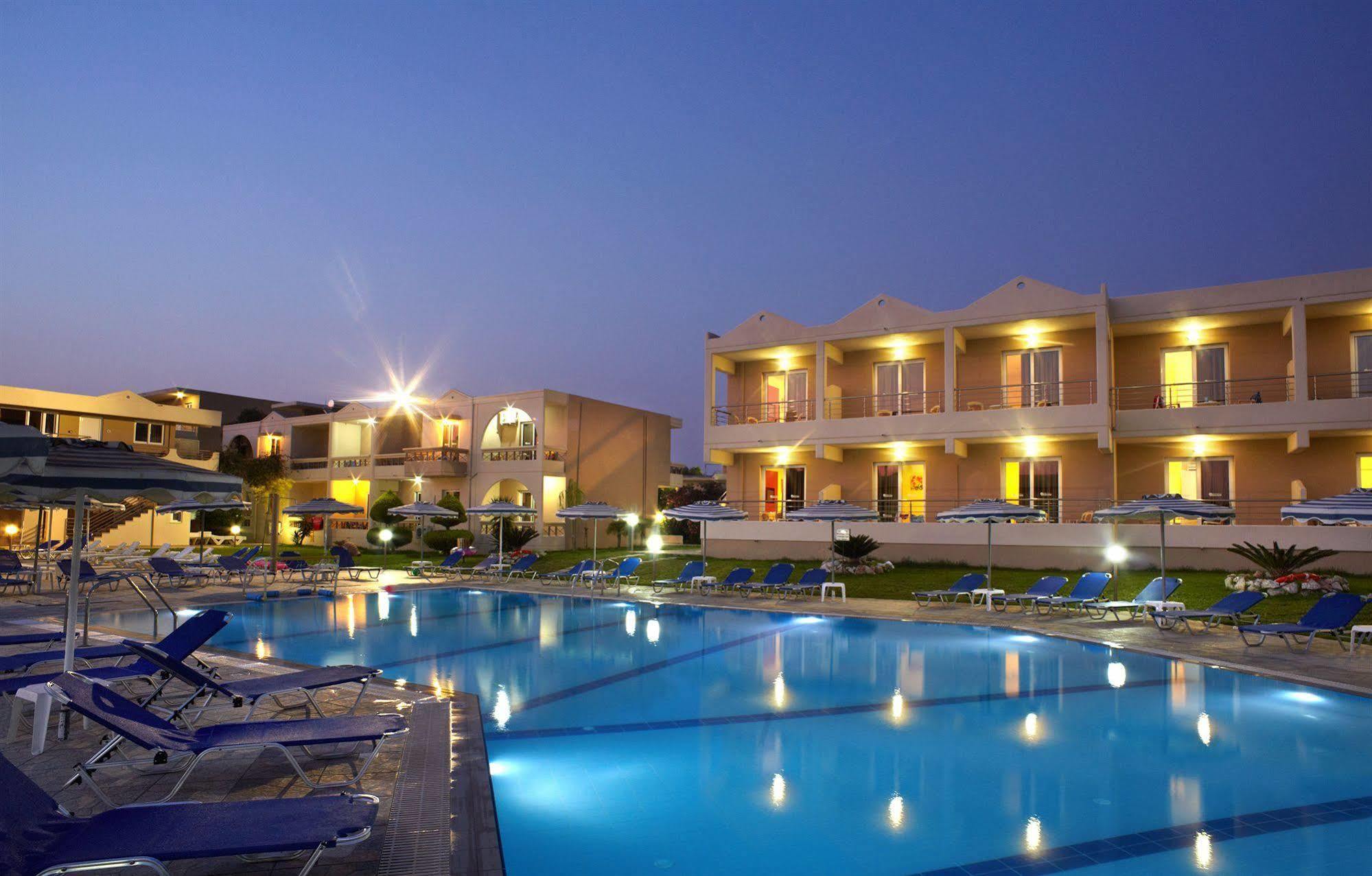 Emerald Hotel Кремасти Экстерьер фото